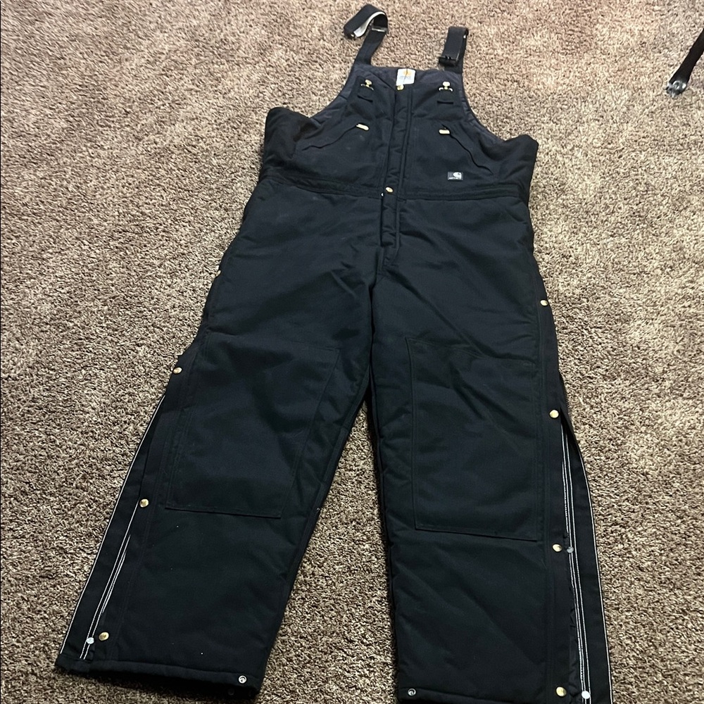 Carhartt Black Quilted Outerwear